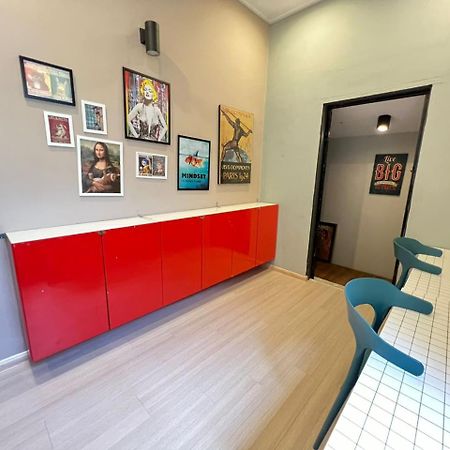 Myroom Georgetown, Off Jalan Burma, Gurney Drive George Town Exterior foto