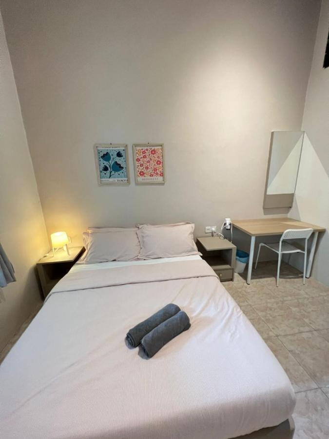 Myroom Georgetown, Off Jalan Burma, Gurney Drive George Town Exterior foto