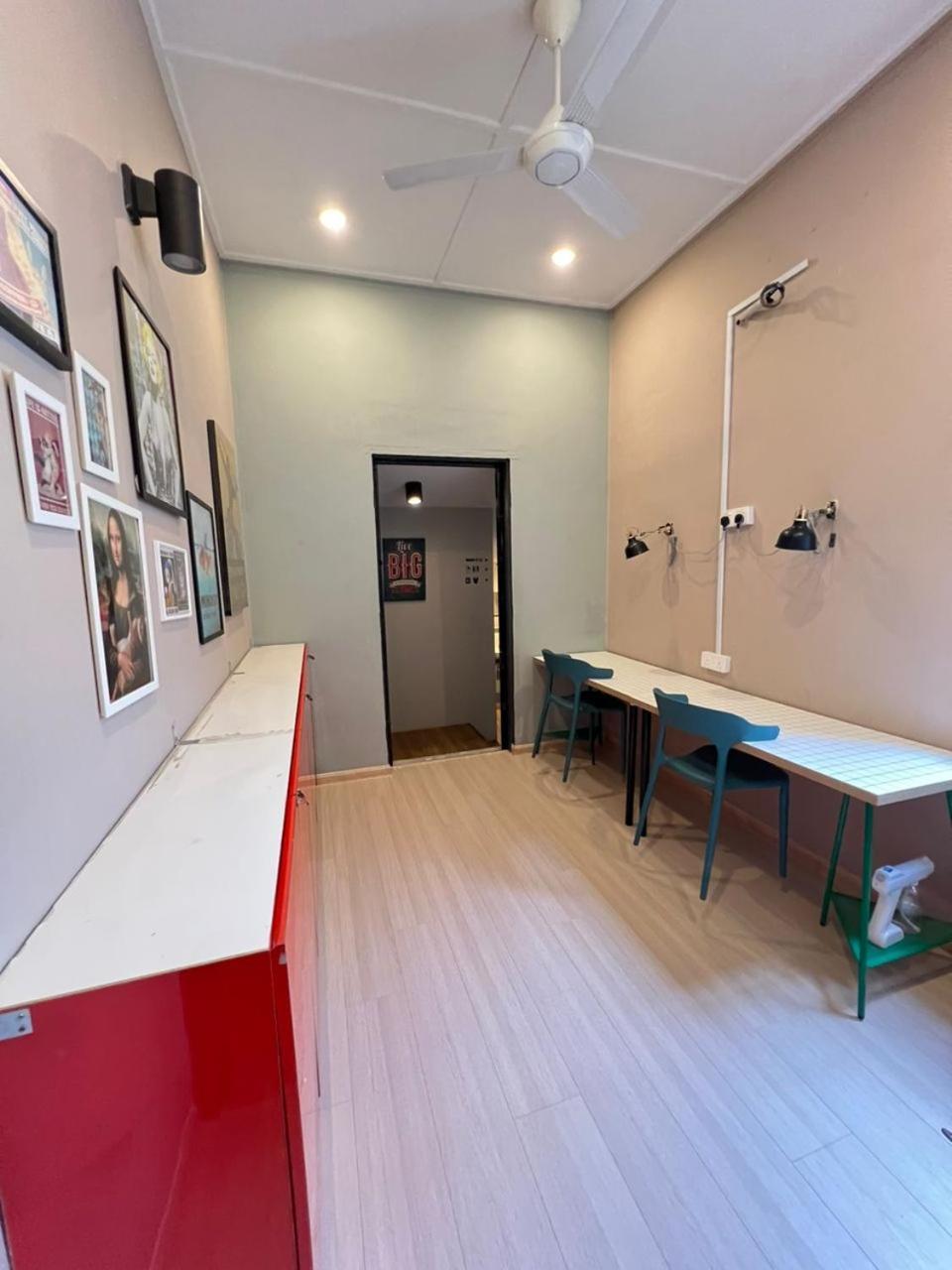 Myroom Georgetown, Off Jalan Burma, Gurney Drive George Town Exterior foto