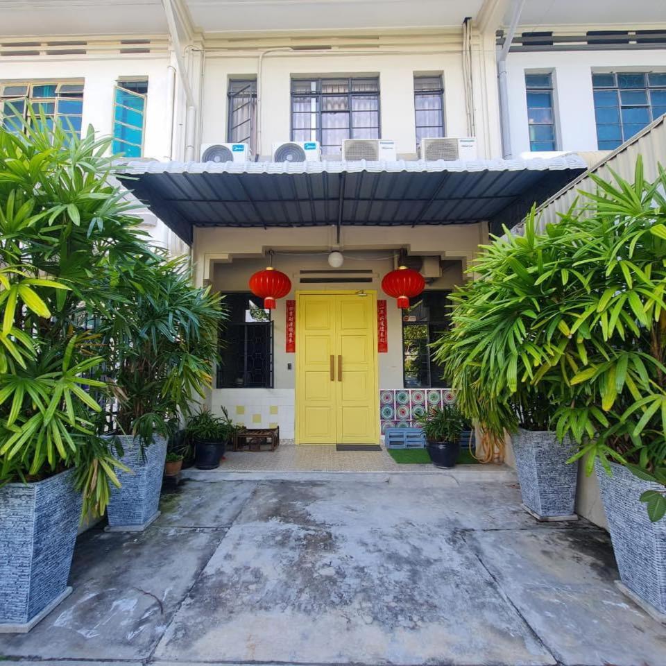 Myroom Georgetown, Off Jalan Burma, Gurney Drive George Town Exterior foto